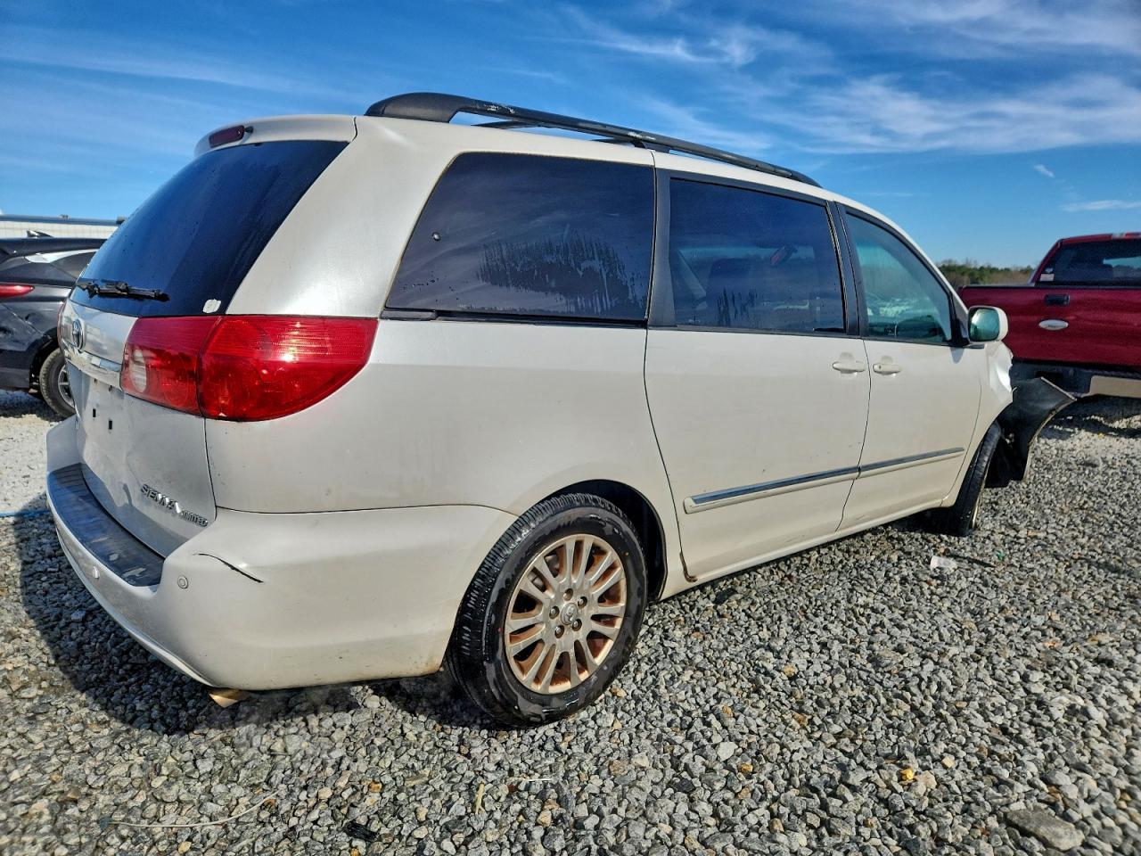 2008 TOYOTA SIENNA