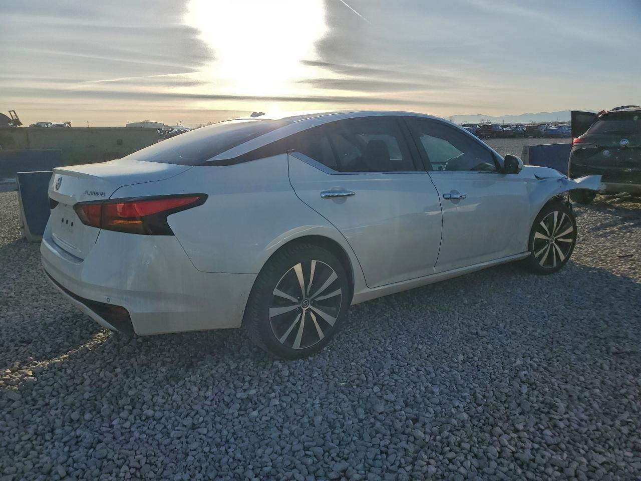2019 NISSAN ALTIMA