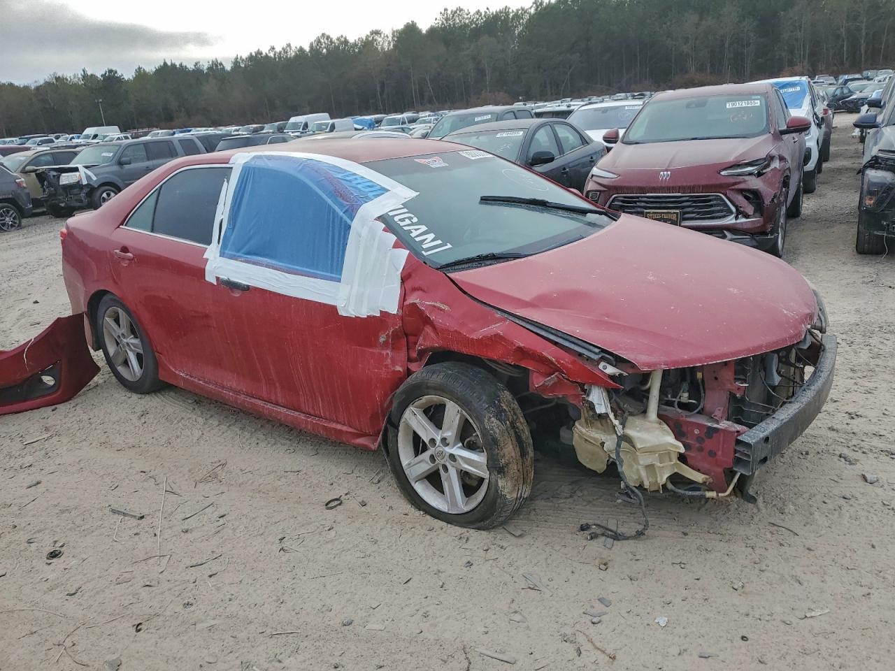 2013 TOYOTA CAMRY