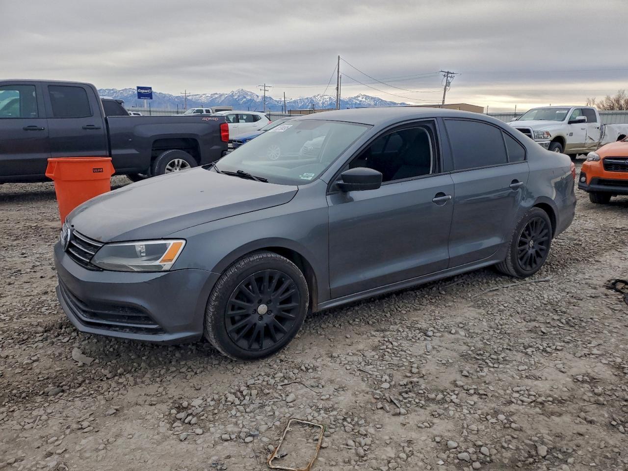 2016 VOLKSWAGEN JETTA