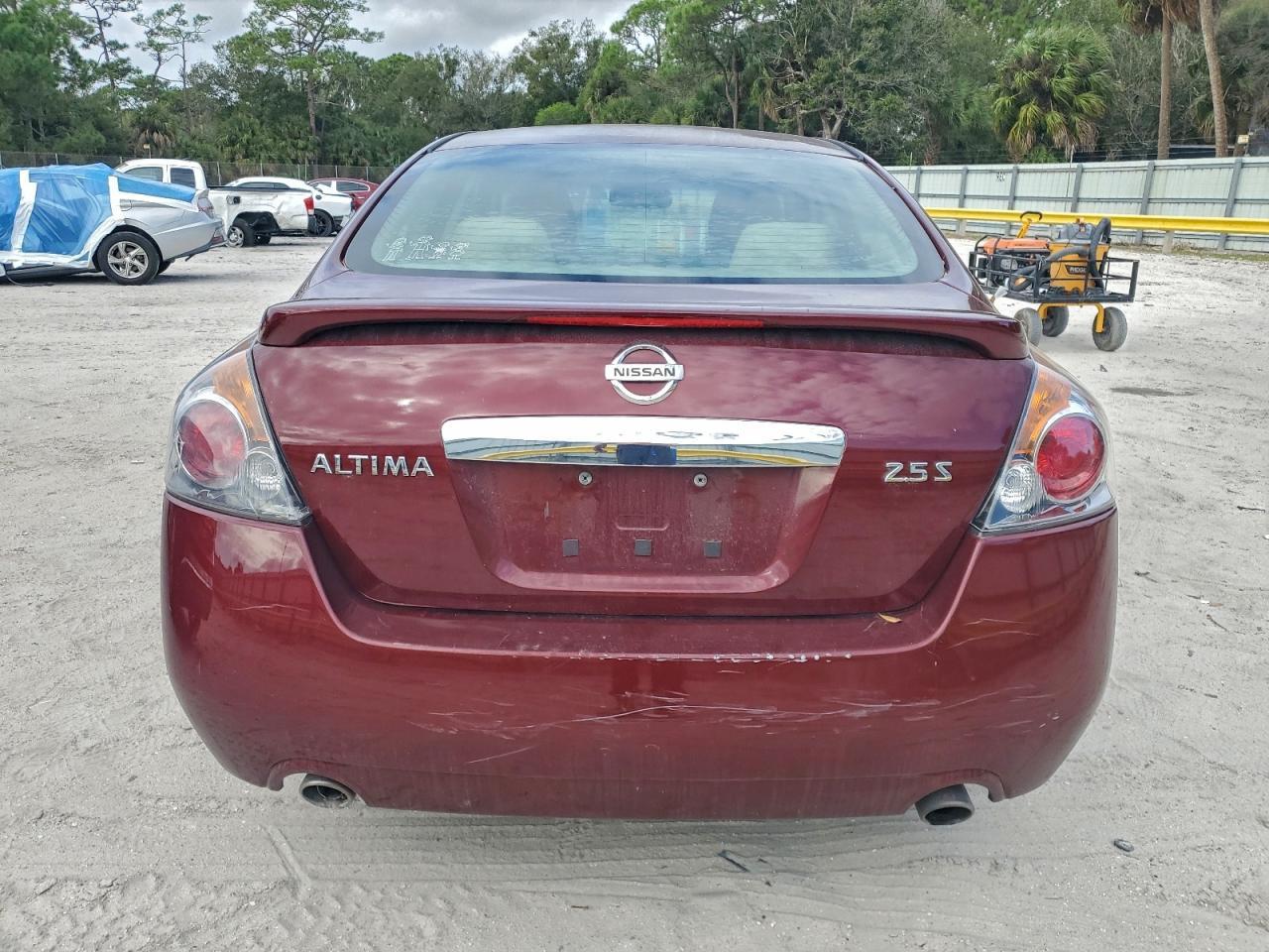 2012 NISSAN ALTIMA