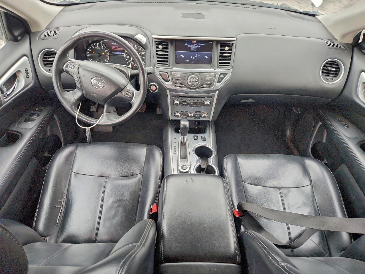 2017 NISSAN PATHFINDER
