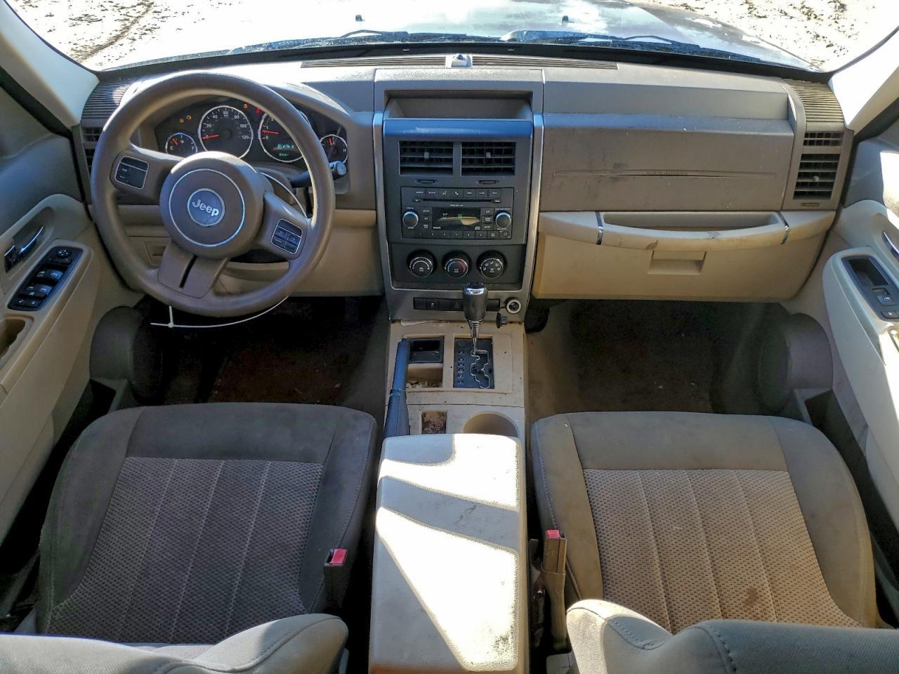 2011 JEEP Liberty
