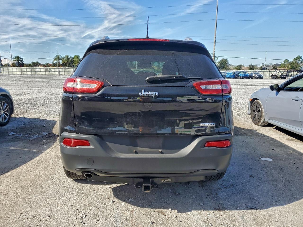 2018 JEEP CHEROKEE