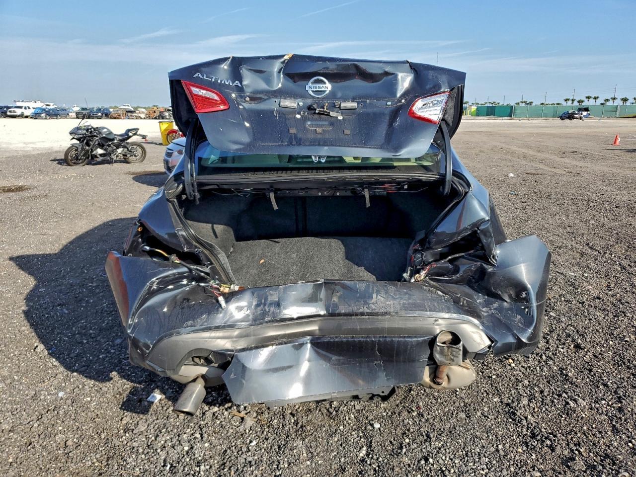 2016 NISSAN ALTIMA