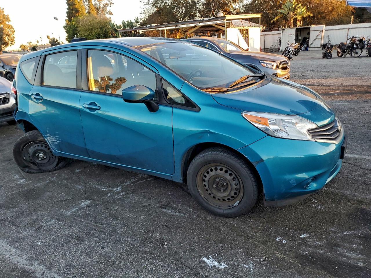 2015 NISSAN Versa Note
