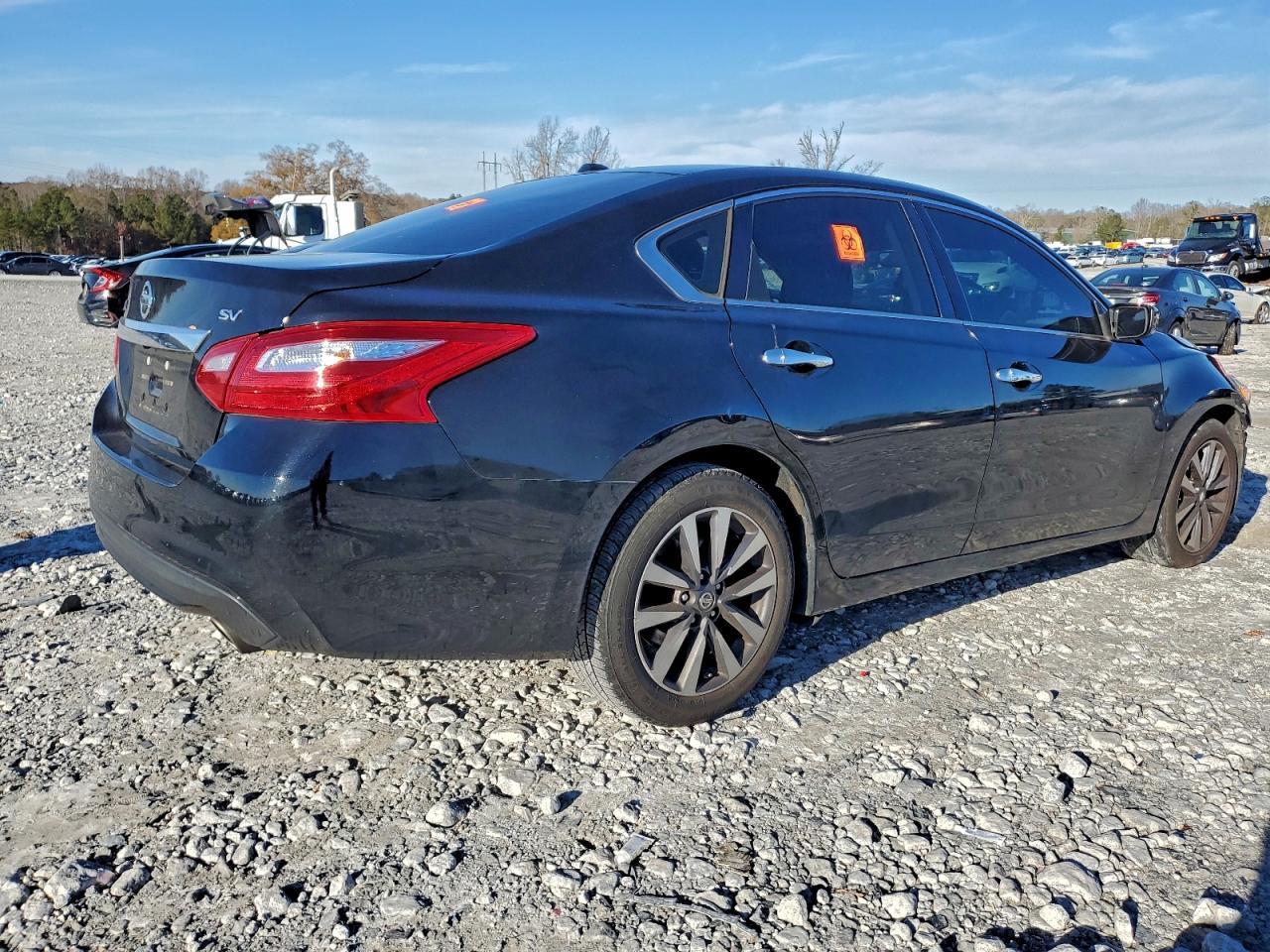 2017 NISSAN ALTIMA