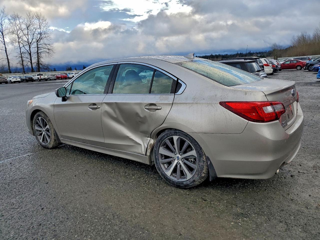 2017 SUBARU Legacy