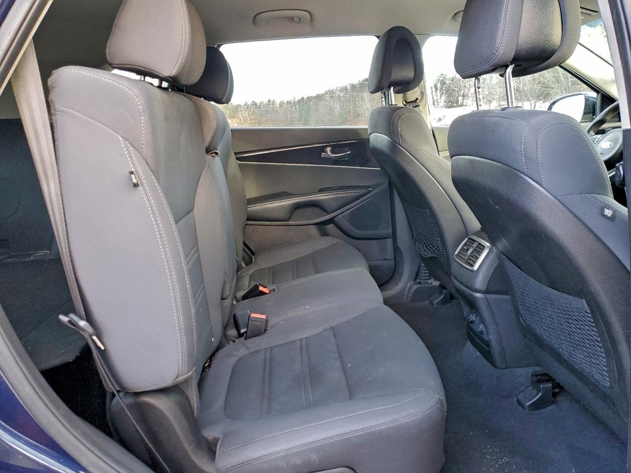 2016 KIA SORENTO