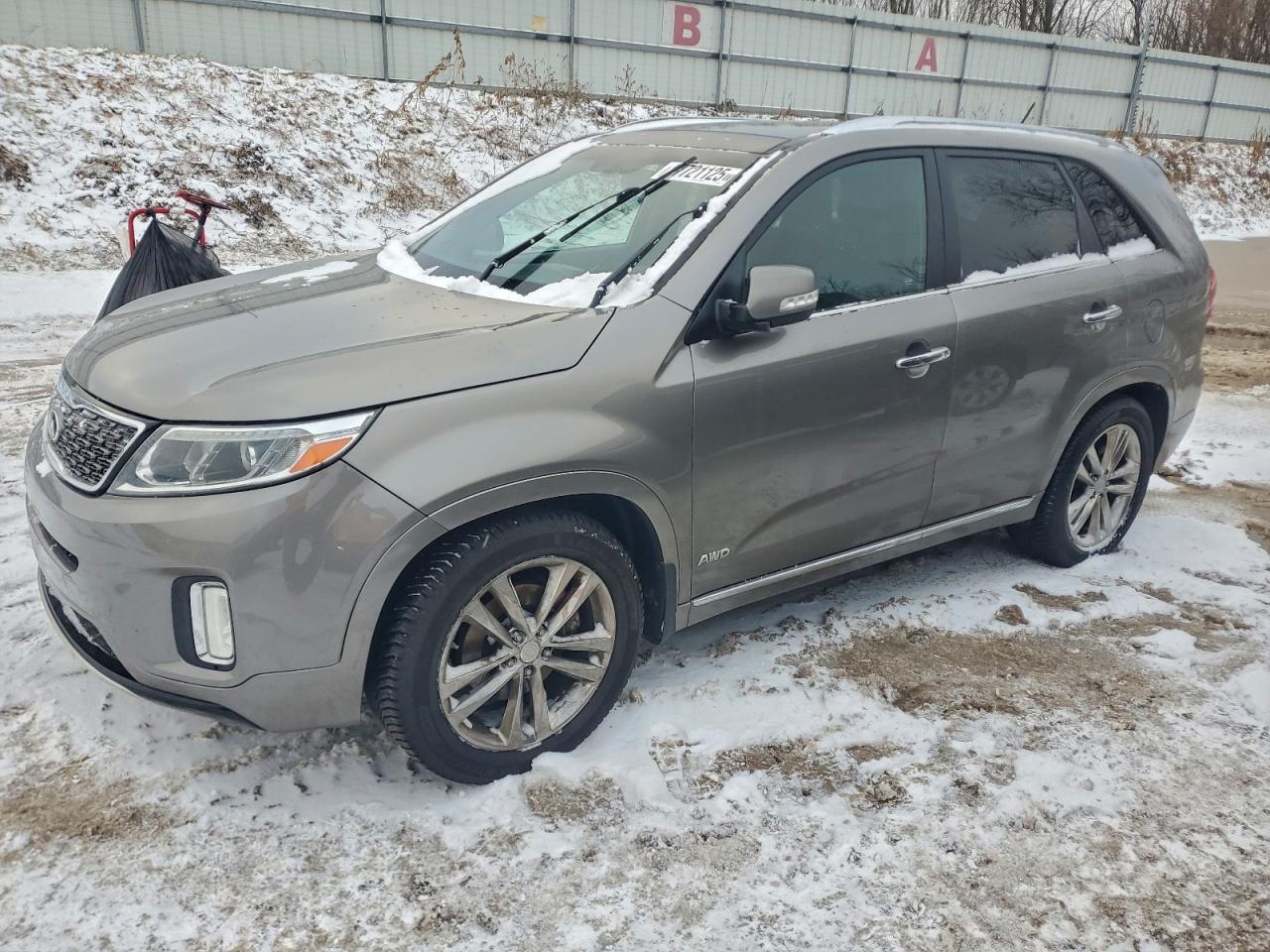 2015 KIA SORENTO