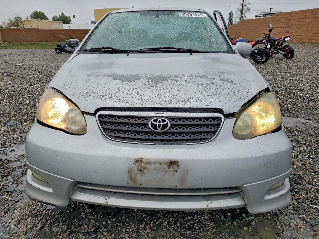 2005 TOYOTA COROLLA