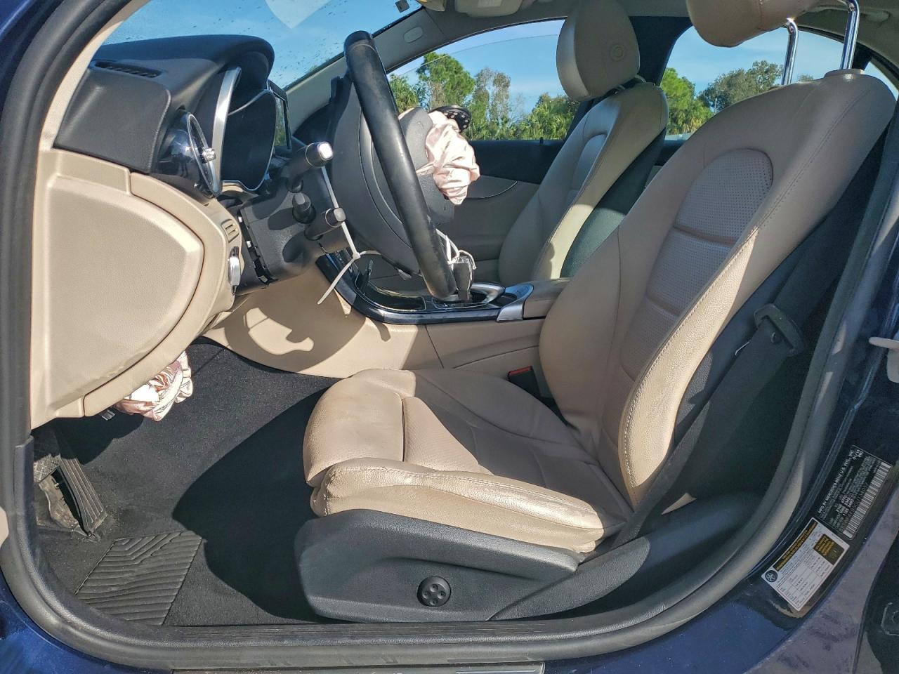 2016 MERCEDES-BENZ C-CLASS