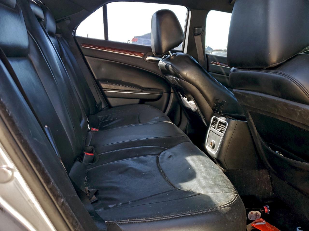 2014 CHRYSLER 300