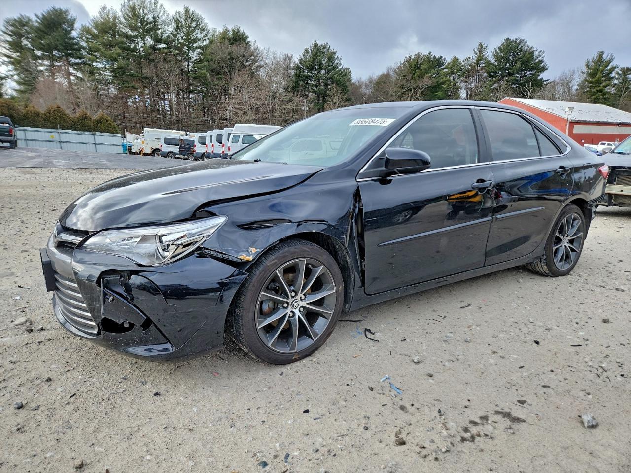 2016 TOYOTA CAMRY