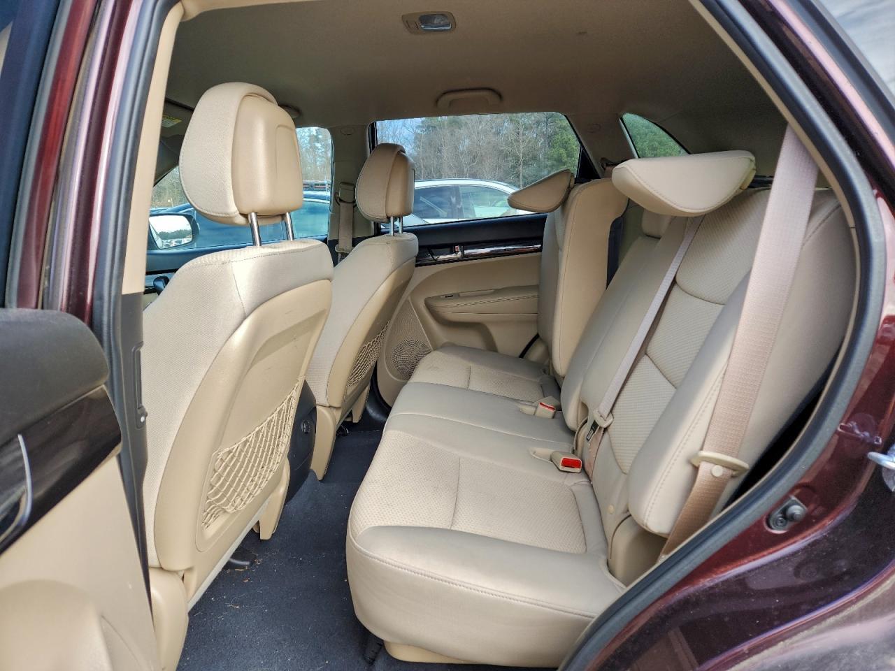 2011 KIA SORENTO