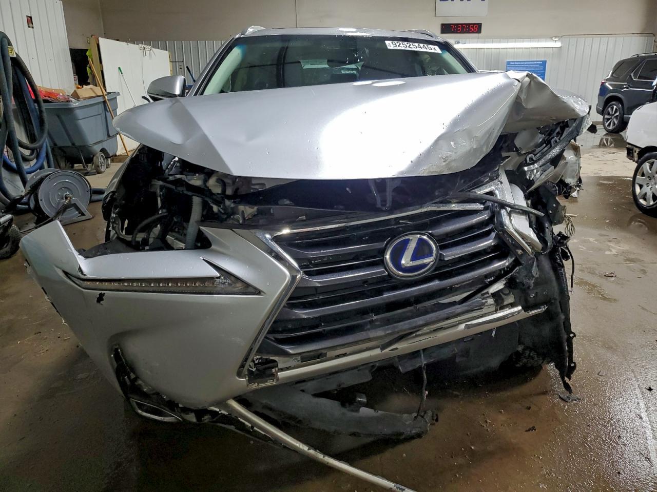 2015 LEXUS NX 300H