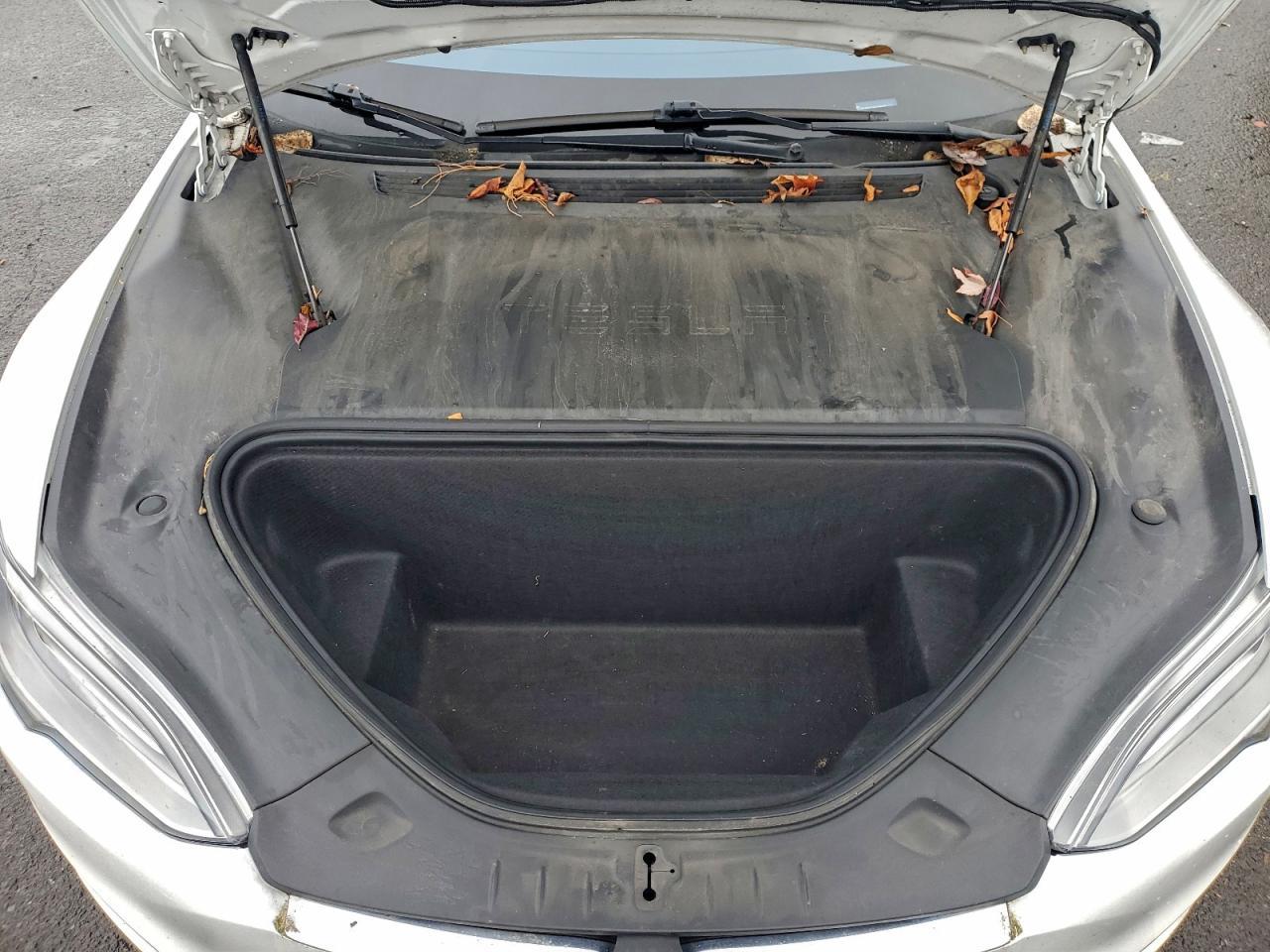 2020 TESLA MODEL S