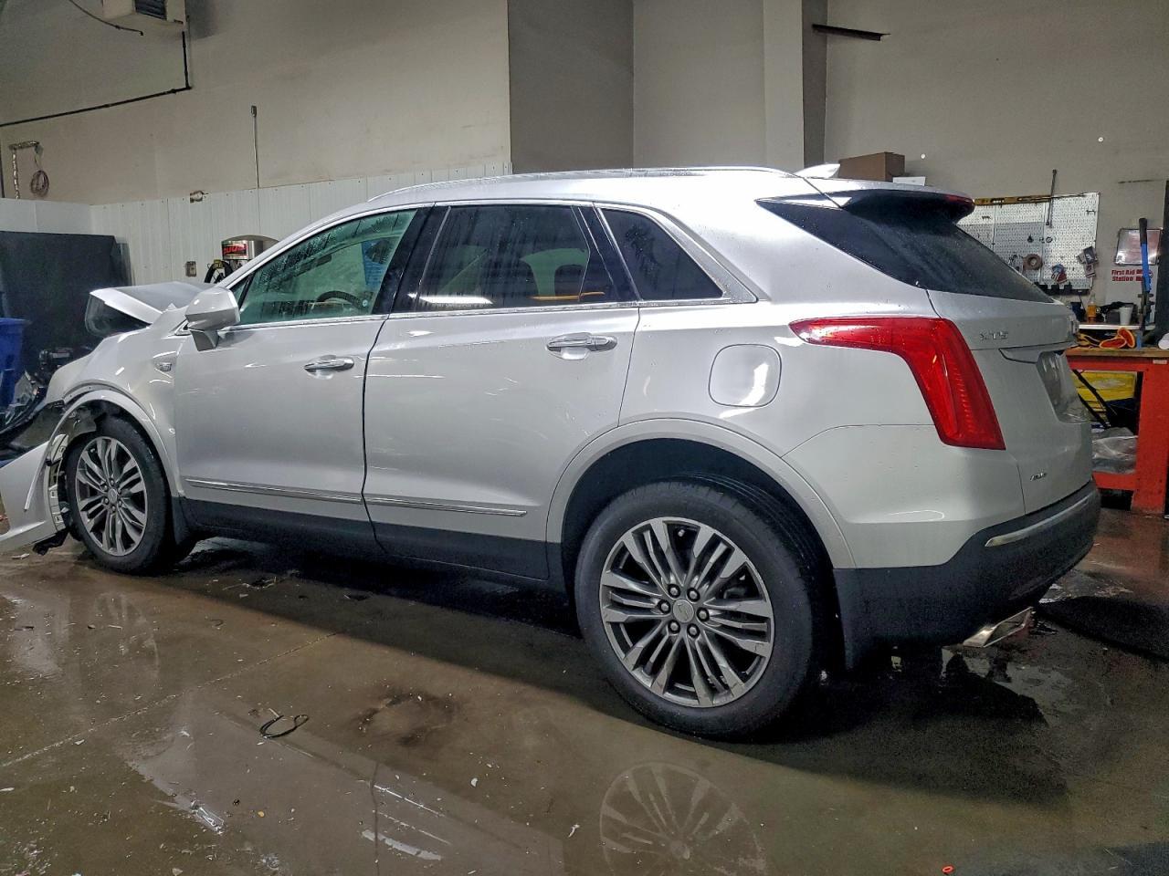2018 CADILLAC XT5
