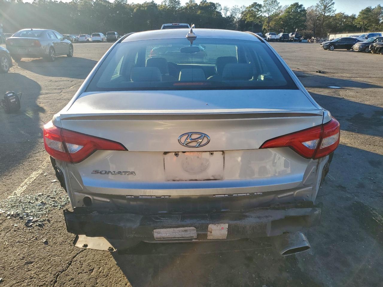 2016 HYUNDAI SONATA