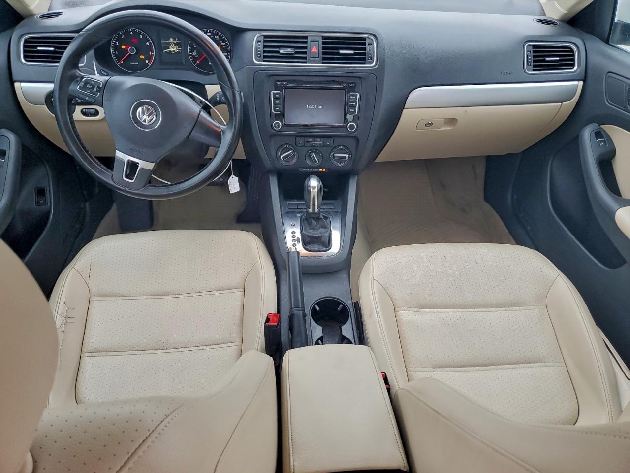 2013 VOLKSWAGEN JETTA