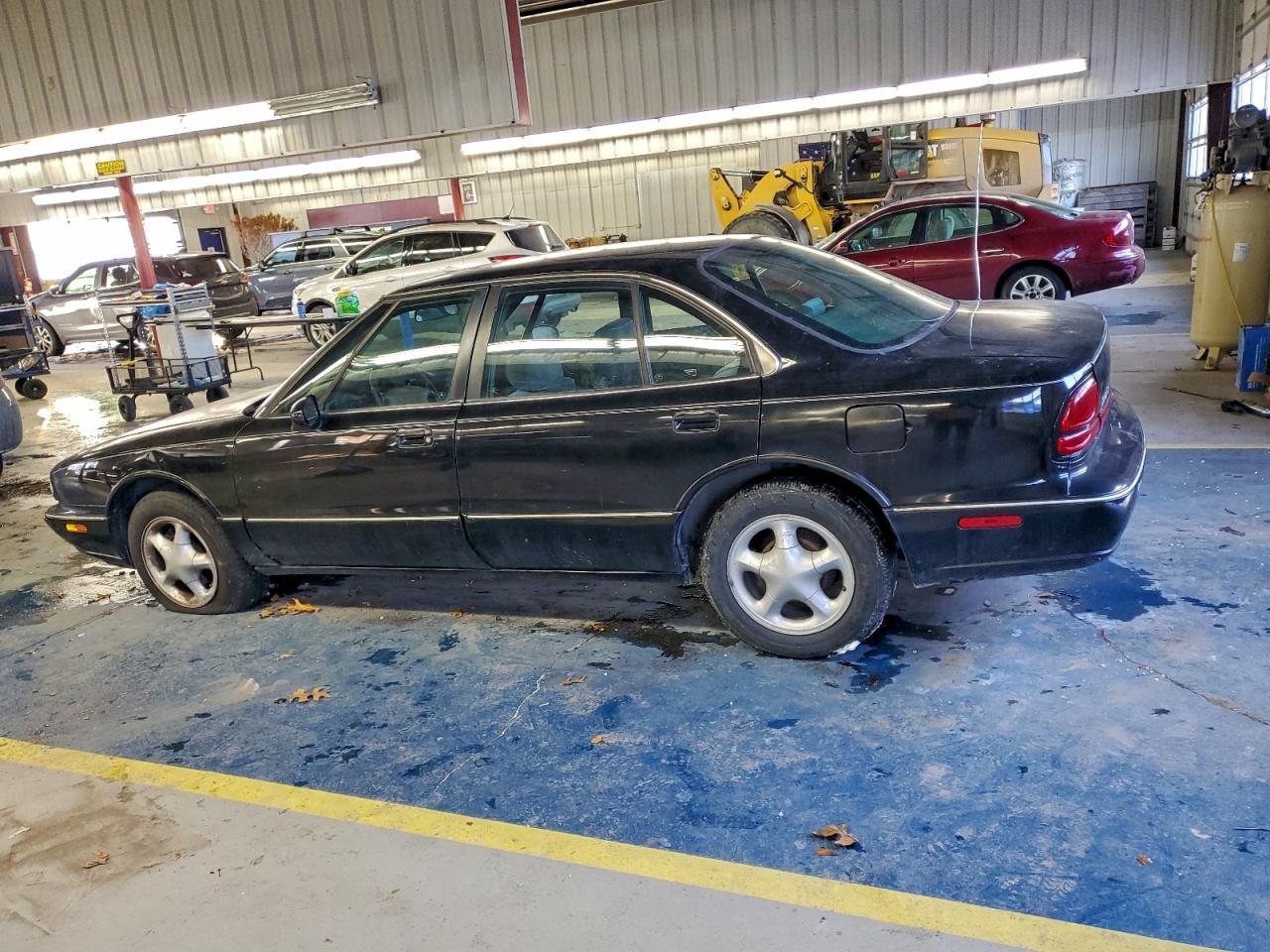 1999 OLDSMOBILE 88