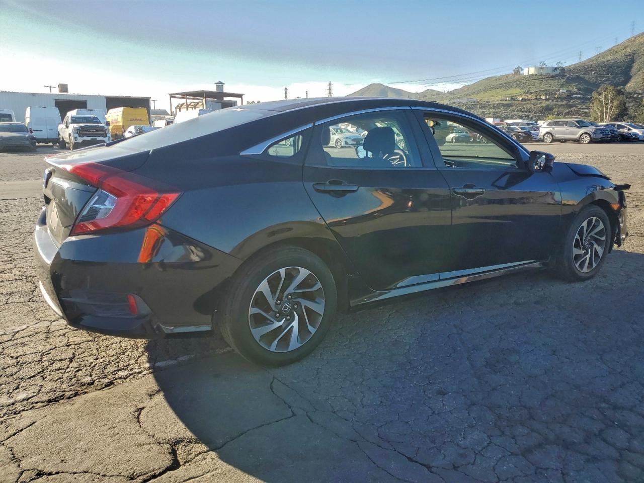 2016 HONDA CIVIC