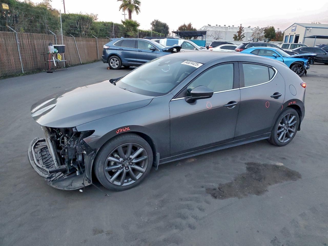 2020 MAZDA 3