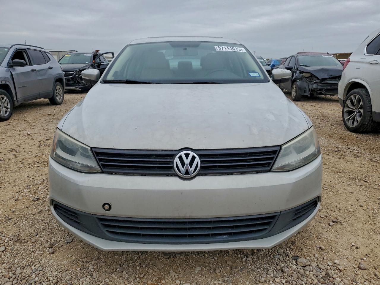 2012 VOLKSWAGEN JETTA