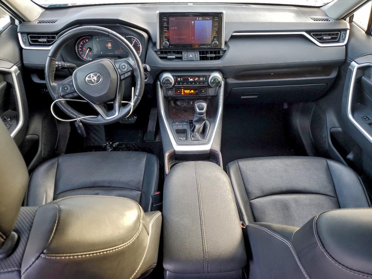 2019 TOYOTA RAV4