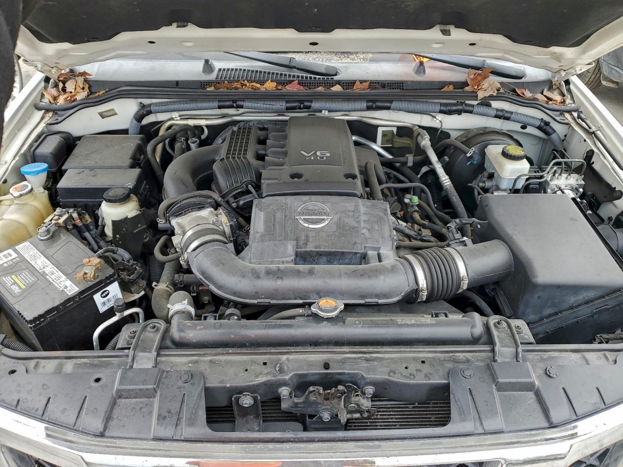 2011 NISSAN Frontier