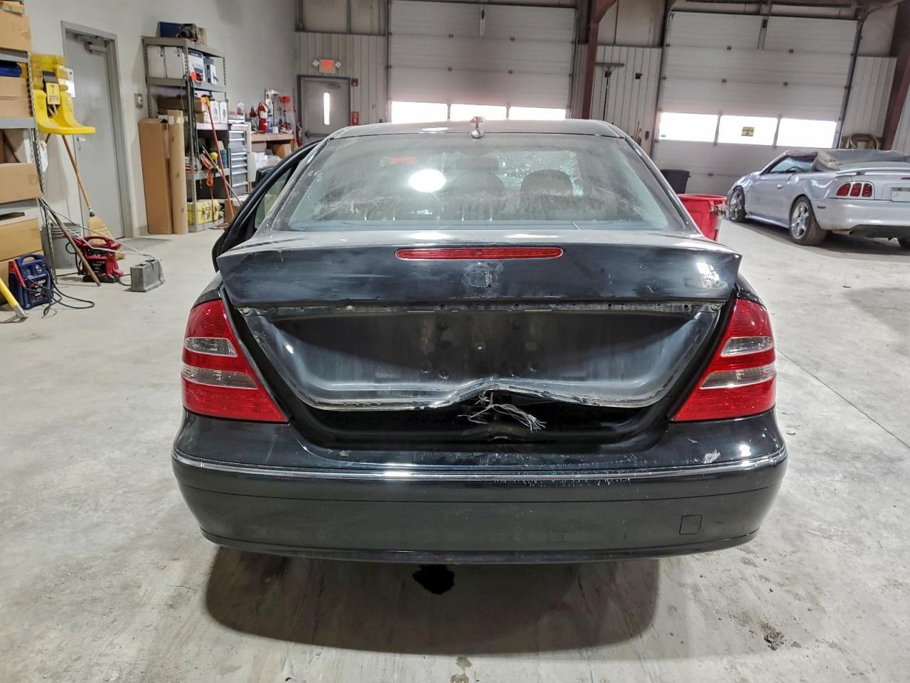 2006 MERCEDES-BENZ E-Class