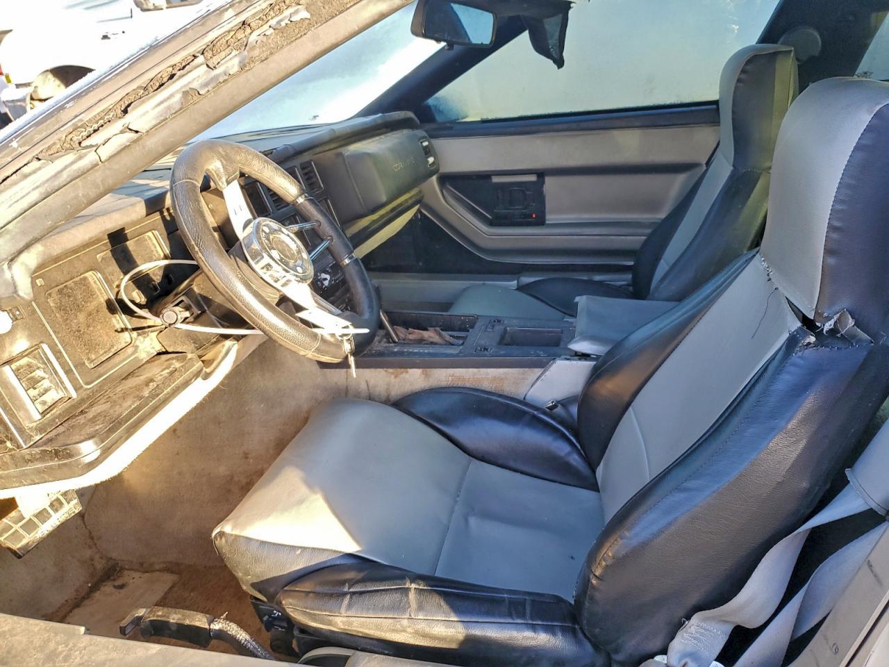 1984 CHEVROLET CORVETTE