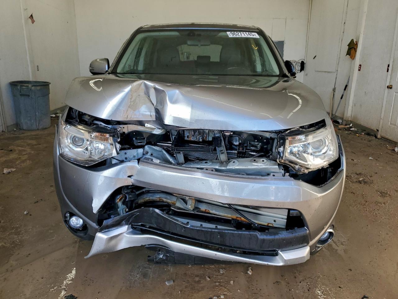 2015 MITSUBISHI outlander