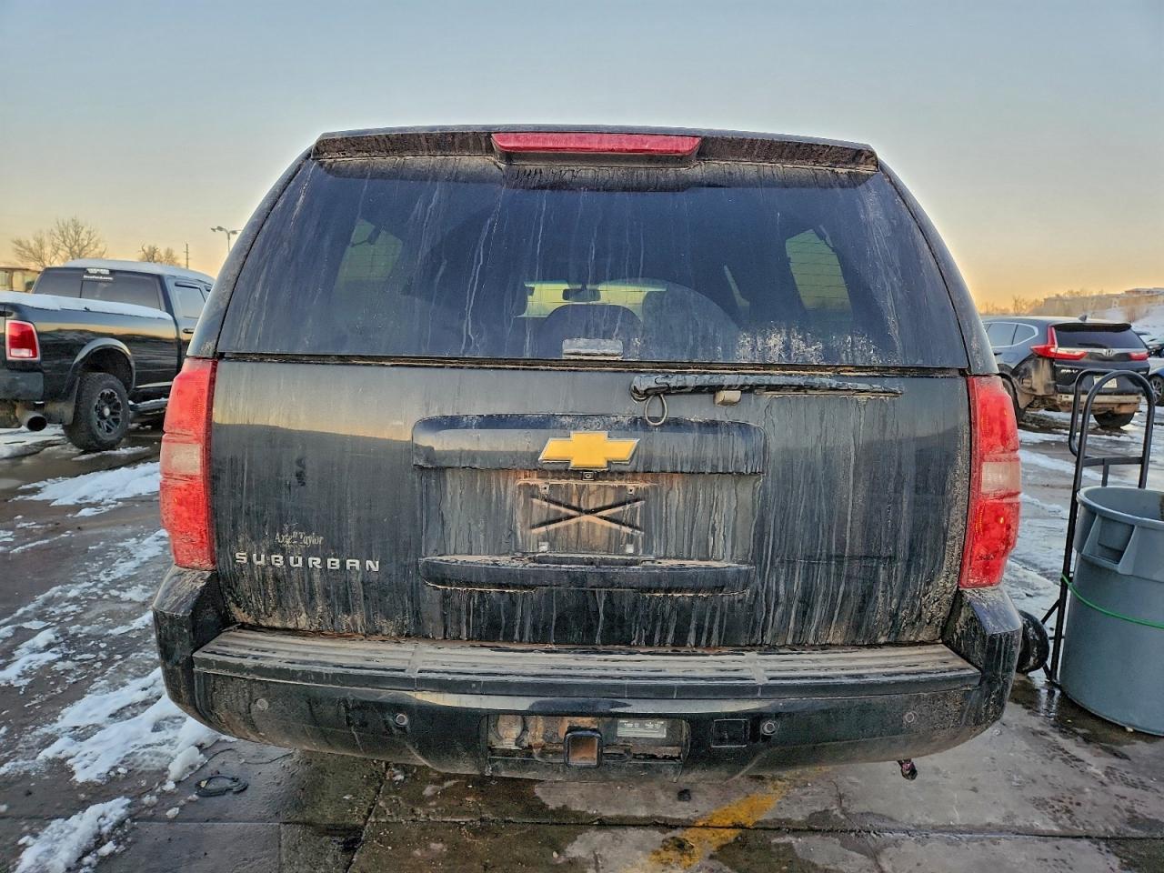 2014 CHEVROLET Suburban