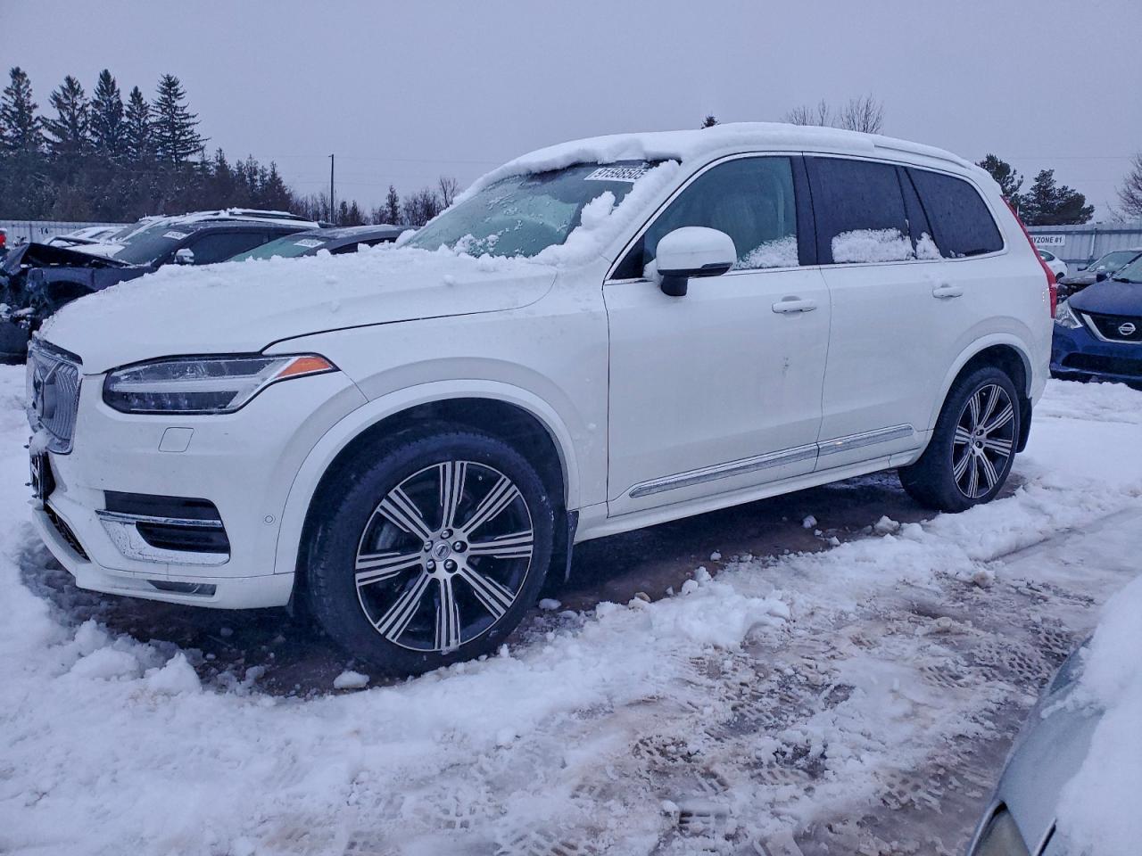 2024 VOLVO XC90