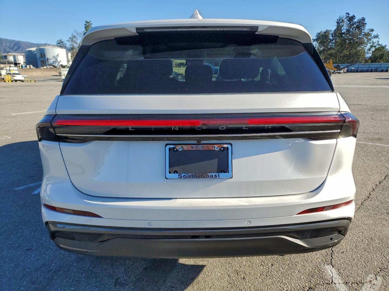 2025 LINCOLN Nautilus