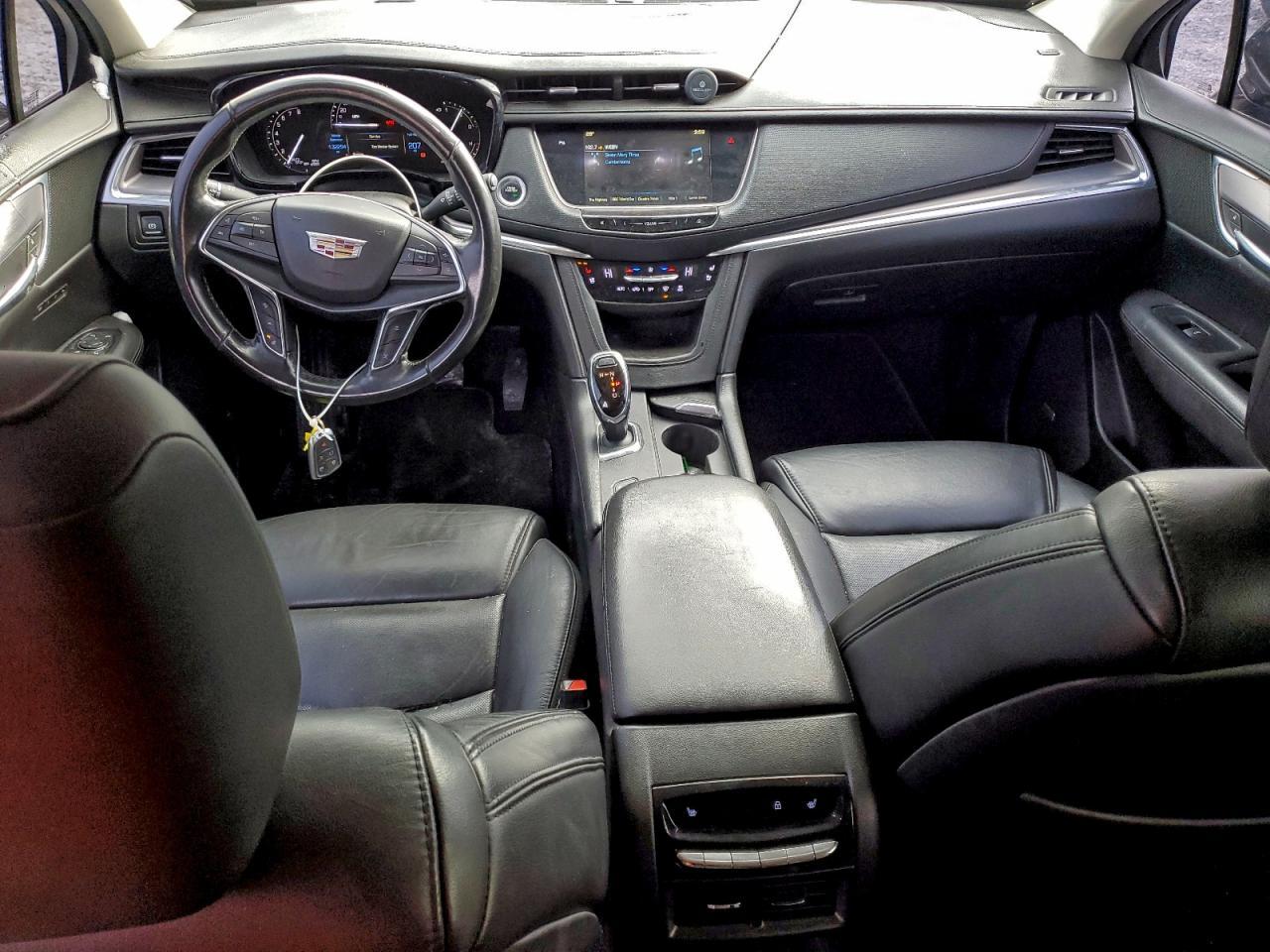 2018 CADILLAC XT5