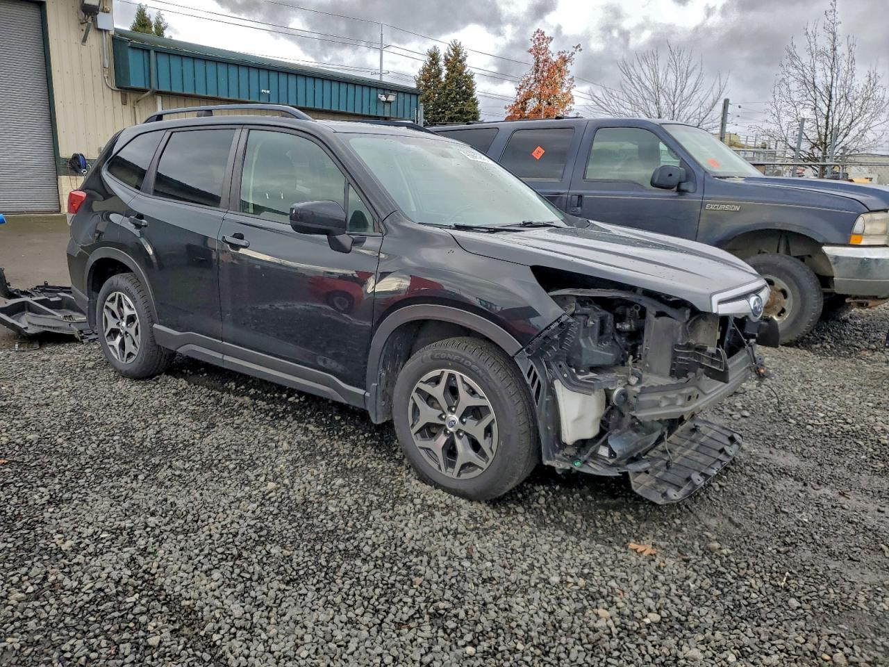 2020 SUBARU FORESTER