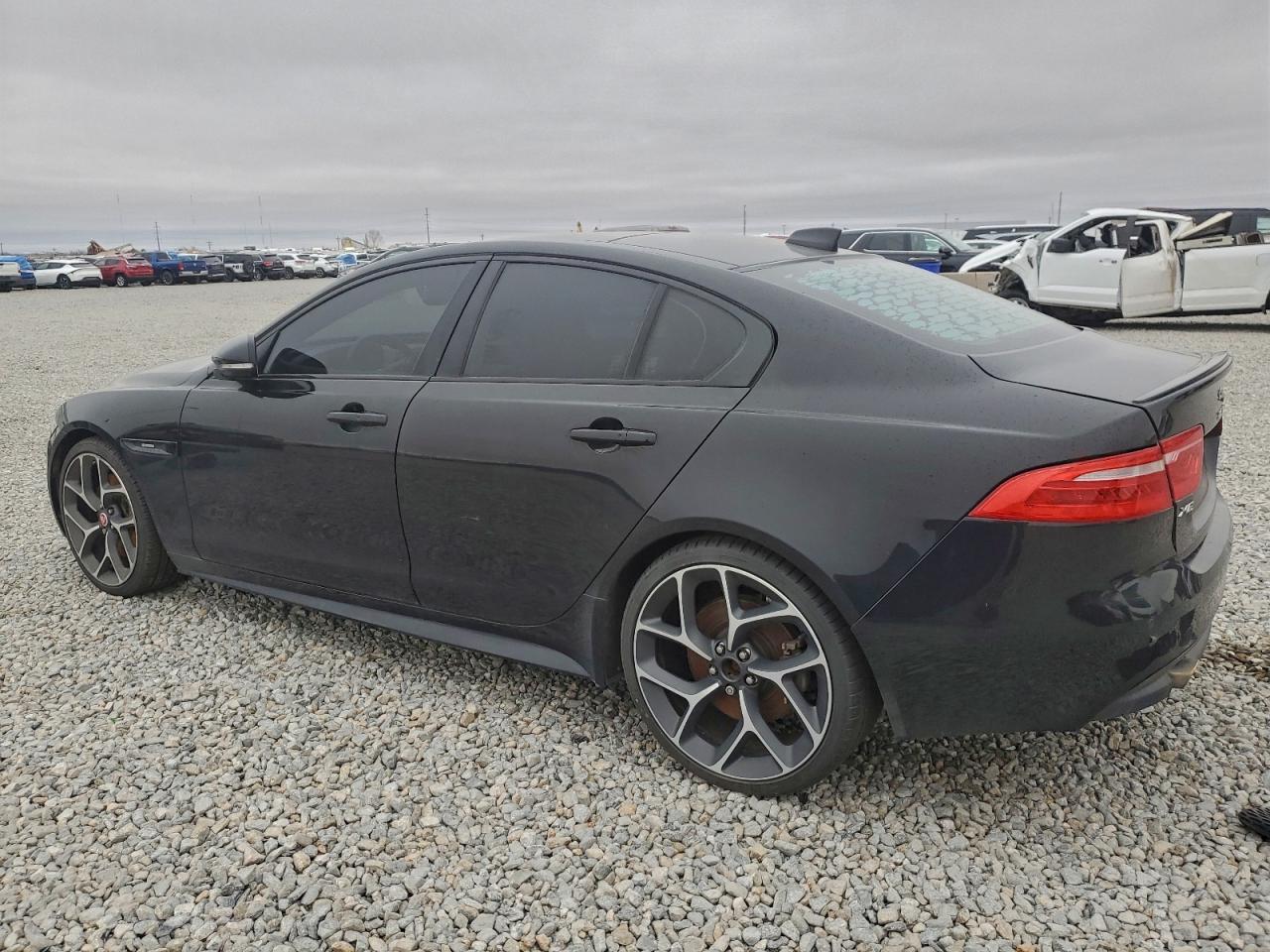 2017 JAGUAR XE
