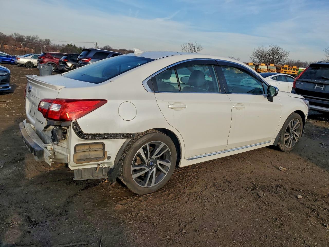 2019 SUBARU Legacy