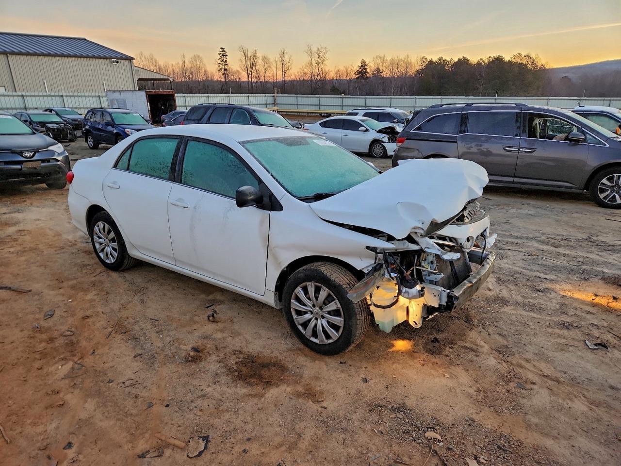 2013 TOYOTA COROLLA