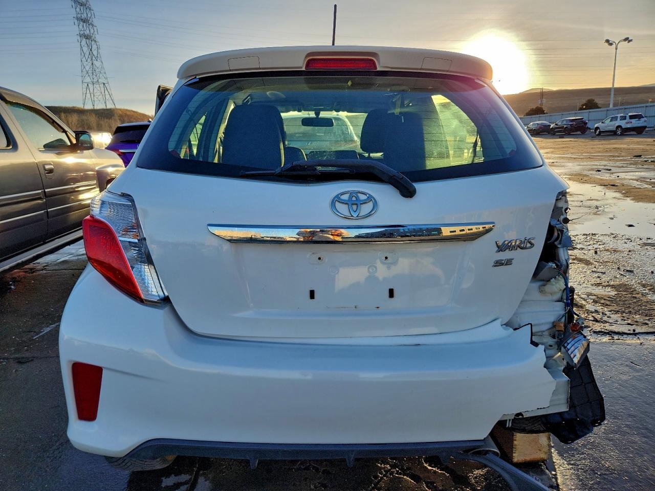 2012 TOYOTA YARIS
