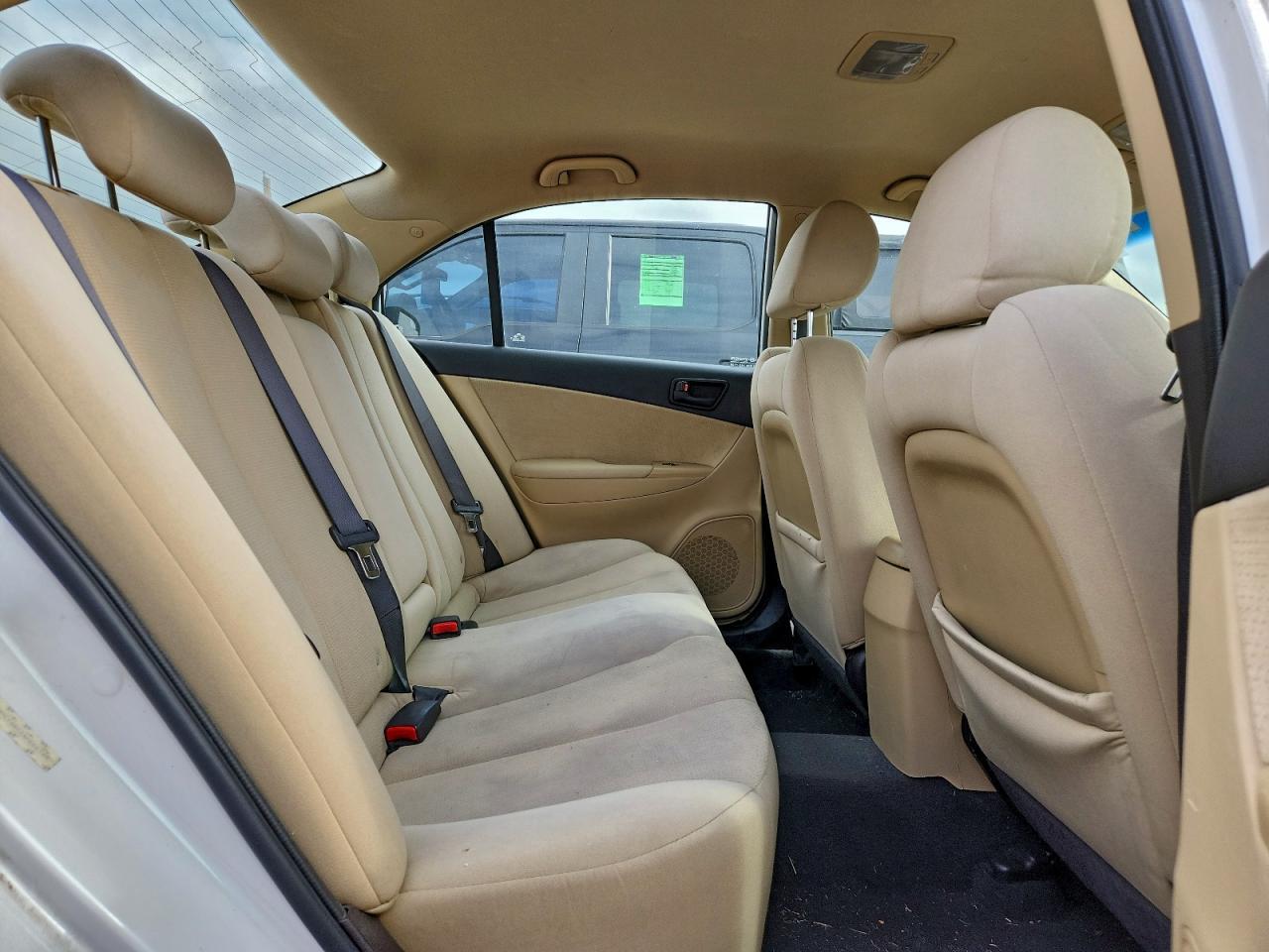 2010 HYUNDAI SONATA