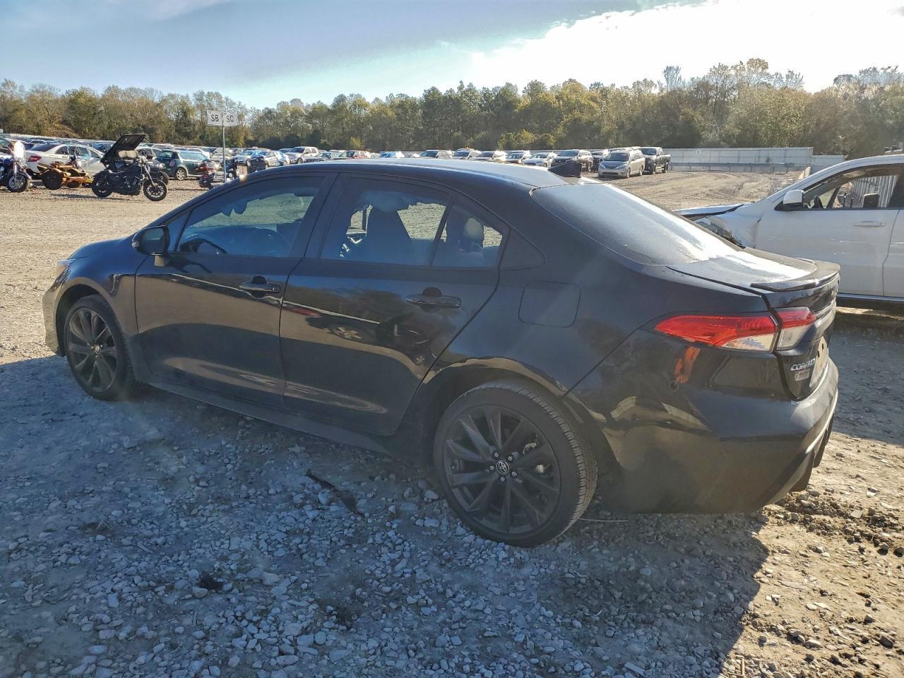 2025 TOYOTA COROLLA