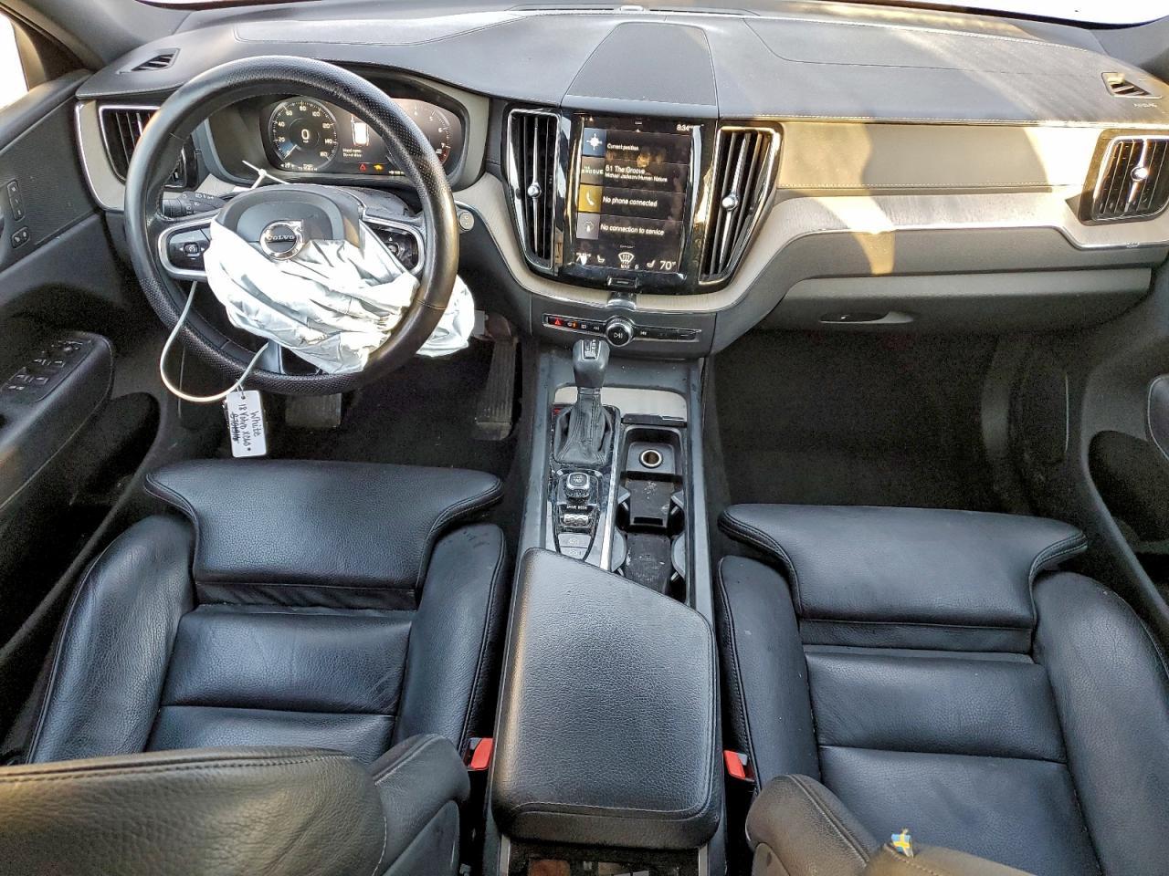2018 VOLVO XC60