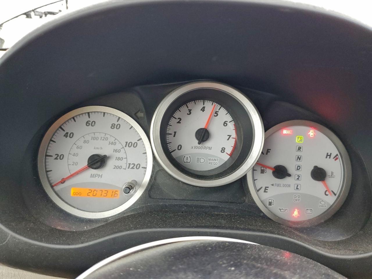 2004 TOYOTA RAV4
