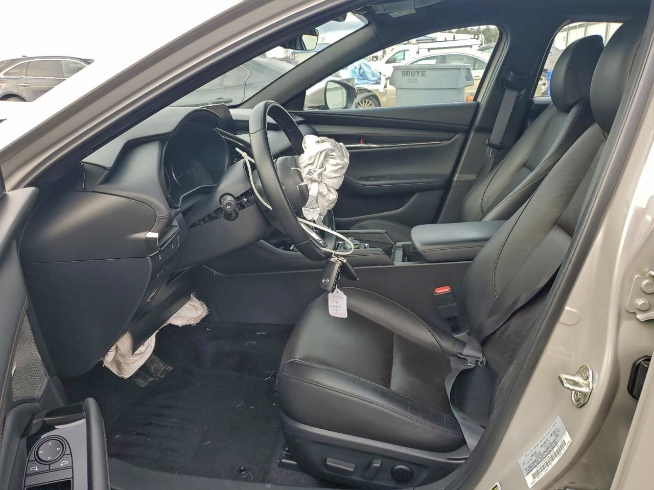 2023 MAZDA 3