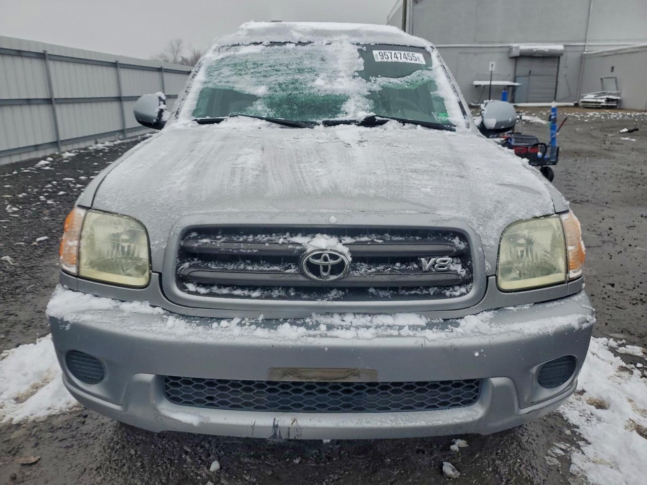 2002 TOYOTA Sequoia