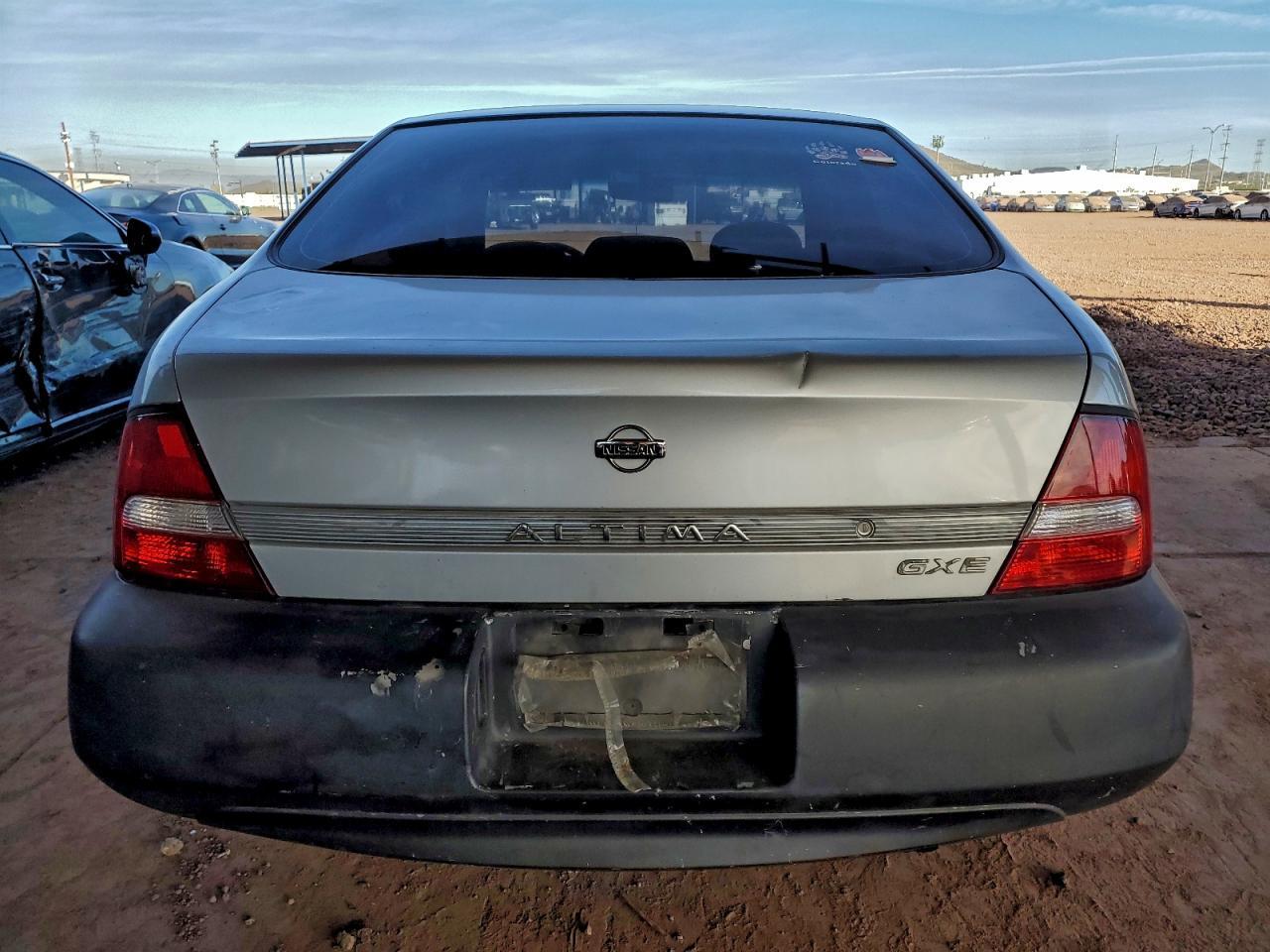 2000 NISSAN ALTIMA