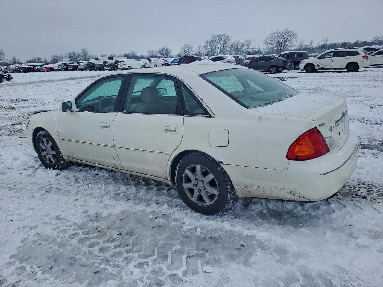 2002 TOYOTA Avalon